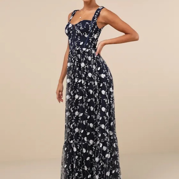 Lulu's Elegant Navy Floral Maxi Dress - Picture 1 of 3